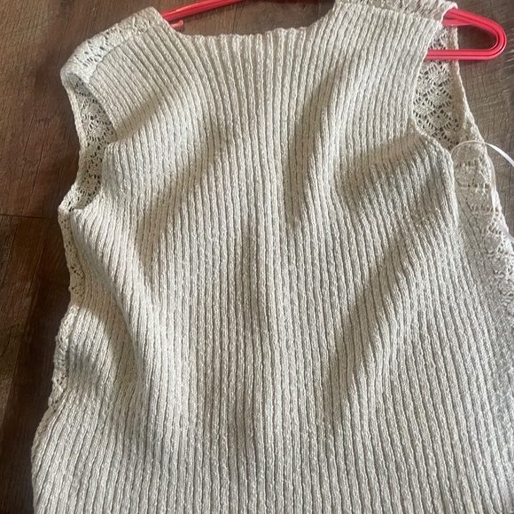 Wishlist crochet button up tank vest - Picture 3 of 3